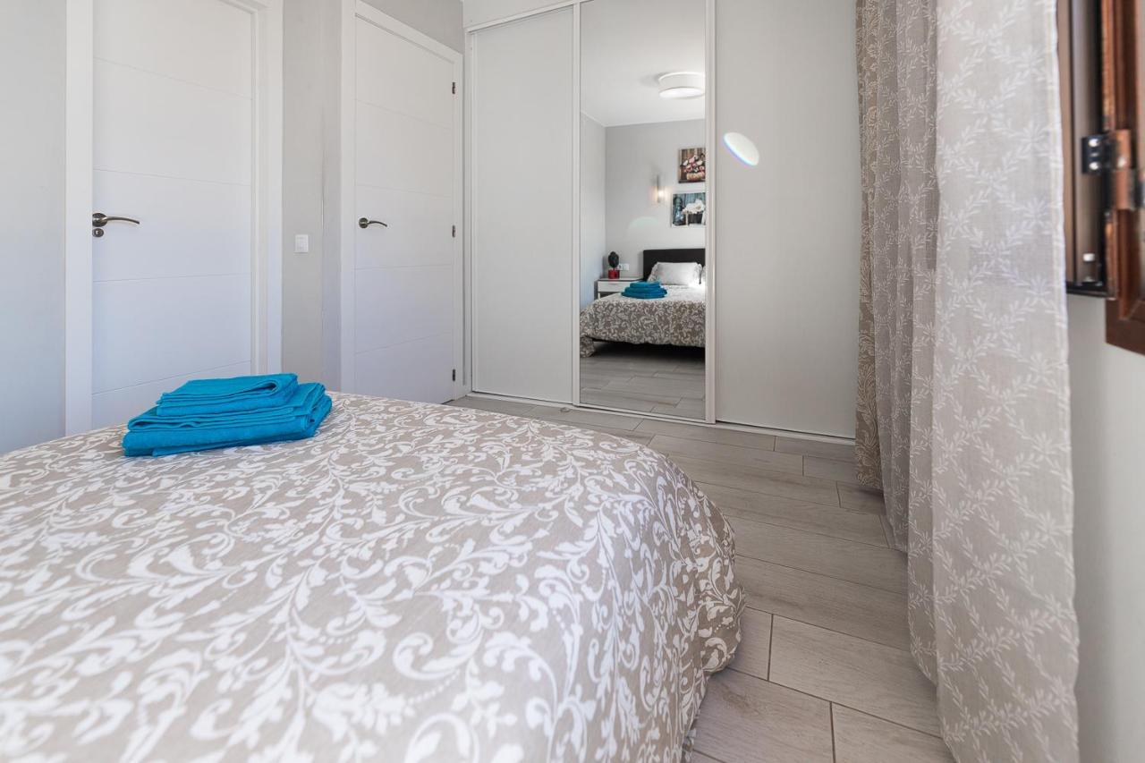 Beautiful Duplex In 3 Minutes Walking To The Beach In Playa De Las Americas Eksteriør bilde